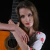 Анна Тихонравова-гитаристка