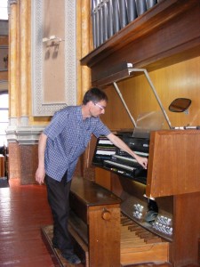 Старый орган установили в Свято-Успенском соборе 30 лет назад. Фото: Е. Павленко